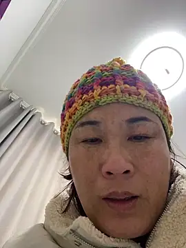 Snapshot of feidi888 chatting on January 13, 2026, 12:27 am feidi888 online show from January 13, 2026, 12:27 am