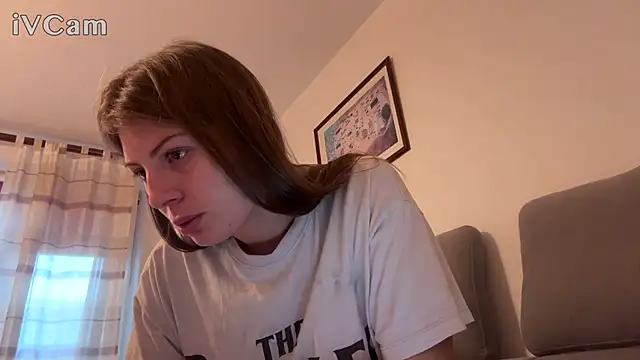 Snapshot of Devil_Maiden chatting on December 5, 2025, 8:34 am Devil Maiden online show from December 5, 2025, 8:34 am