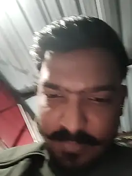 Snapshot of DesiHunk2255 chatting on December 16, 2025, 5:07 pm DesiHunk2255 online show from December 16, 2025, 5:07 pm