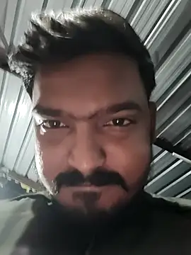 Snapshot of DesiHunk2255 chatting on December 17, 2025, 5:08 pm DesiHunk2255 online show from December 17, 2025, 5:08 pm