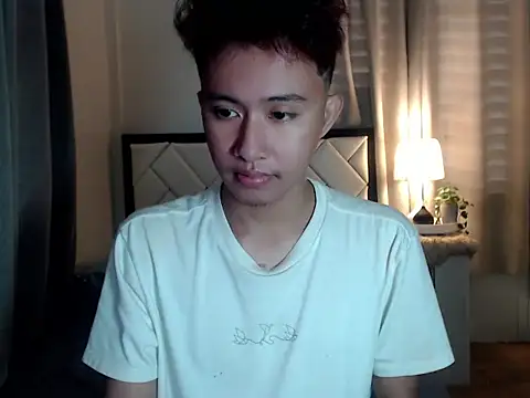 asiantwink0000 online show from February 20, 2026, 6:10 am