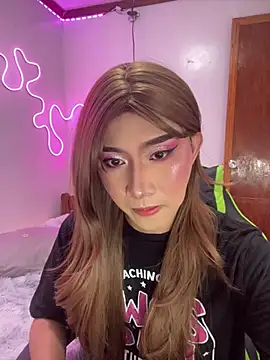 asiantwink0000 online show from April 14, 2026, 7:36 am