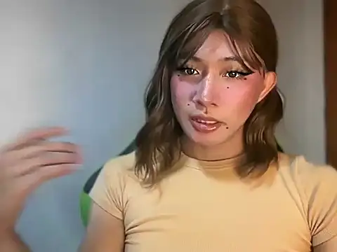 asiantwink0000 online show from May 26, 2026, 9:44 pm