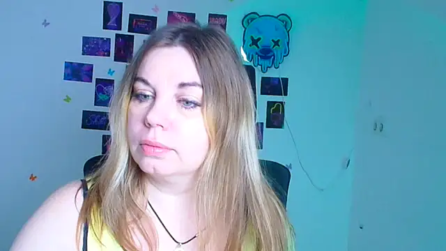 Snapshot of Amanda_Swannn chatting on December 5, 2025, 6:44 am Amanda Swannn online show from December 5, 2025, 6:44 am