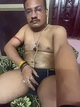 Snapshot of Saxymood1111 chatting on November 30, 2025, 7:34 am Saxymood1111 online show from November 30, 2025, 7:34 am