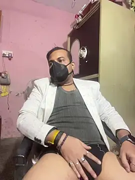 Snapshot of Saxymood1111 chatting on December 15, 2025, 10:30 am Saxymood1111 online show from December 15, 2025, 10:30 am