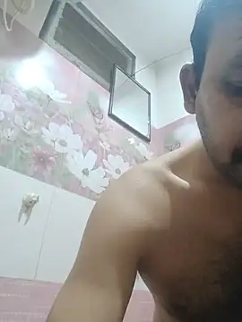 Snapshot of smgrtamil chatting on December 1, 2025, 8:36 pm smgrtamil online show from December 1, 2025, 8:36 pm