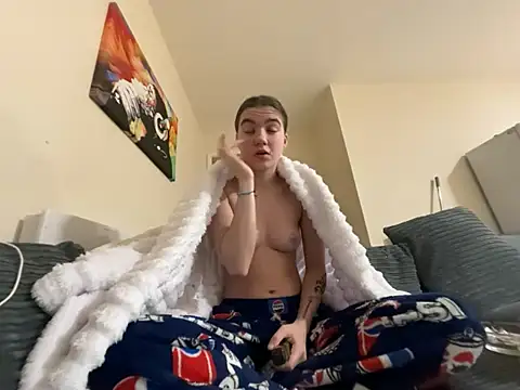 lucyx xx online show from February 15, 2026, 8:38 pm