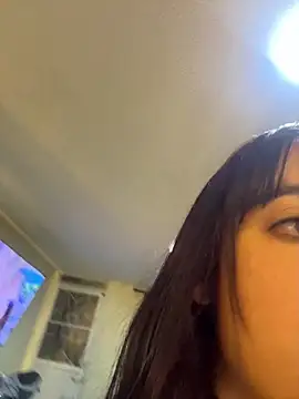 Snapshot of Mia_fiire chatting on May 24, 2026, 5:23 am Mia fiire online show from May 24, 2026, 5:23 am