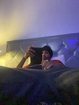 Snapshot of JayyMar0 chatting on January 15, 2026, 2:27 am JayyMar0 online show from January 15, 2026, 2:27 am