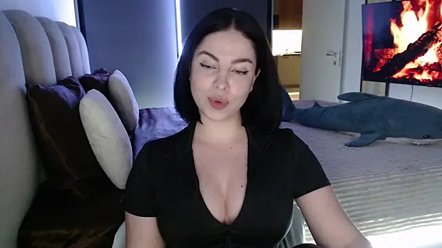 Snapshot of RachelCamp chatting on April 24, 2026, 8:22 pm RachelCamp online show from April 24, 2026, 8:22 pm