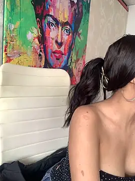 Snapshot of MiaScott_Pink chatting on December 5, 2025, 1:09 pm MiaScott Pink online show from December 5, 2025, 1:09 pm