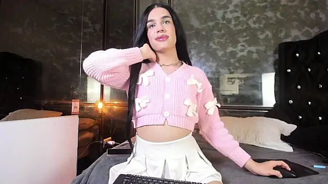 Snapshot of Princess_Valeryy chatting on December 5, 2025, 4:10 am Princess Valeryy online show from December 5, 2025, 4:10 am