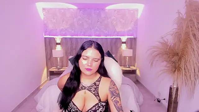 Snapshot of Allyson_brown_ chatting on December 14, 2025, 11:48 am Allyson brown online show from December 14, 2025, 11:48 am