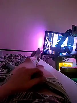 Gitara95 online show from November 28, 2025, 10:23 pm