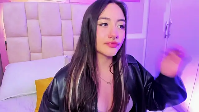 Snapshot of Nana__S chatting on January 11, 2026, 3:11 am Nana S online show from January 11, 2026, 3:11 am