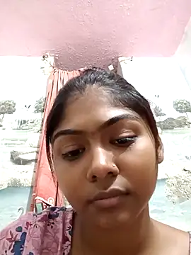 Snapshot of Cute_diya023 chatting on March 4, 2026, 3:18 pm Cute diya023 online show from March 4, 2026, 3:18 pm