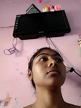 Snapshot of Cute_diya023 chatting on March 18, 2026, 4:15 am Cute diya023 online show from March 18, 2026, 4:15 am