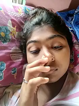 Snapshot of Cute_diya023 chatting on April 10, 2026, 3:01 am Cute diya023 online show from April 10, 2026, 3:01 am