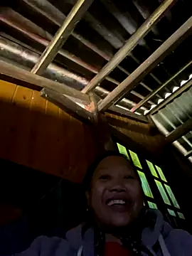 Snapshot of LeoPet2x chatting on November 29, 2025, 2:03 am LeoPet2x online show from November 29, 2025, 2:03 am