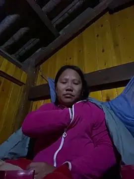 Snapshot of LeoPet2x chatting on December 1, 2025, 12:54 pm LeoPet2x online show from December 1, 2025, 12:54 pm