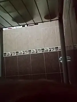 Snapshot of Yles13 chatting on December 14, 2025, 12:05 am Yles13 online show from December 14, 2025, 12:05 am