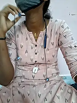 Snapshot of Tamil_Laksh chatting on November 28, 2025, 11:24 am Tamil Laksh online show from November 28, 2025, 11:24 am