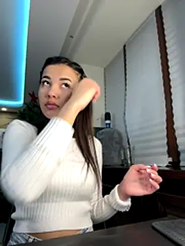 cordeliawow online show from December 20, 2025, 5:03 am