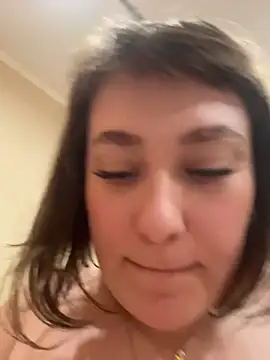 Snapshot of BettySpaghetti chatting on December 4, 2025, 10:51 pm BettySpaghetti online show from December 4, 2025, 10:51 pm