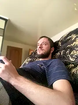 Snapshot of Grek32X chatting on December 14, 2025, 11:48 am Grek32X online show from December 14, 2025, 11:48 am