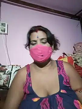 Snapshot of me-pari-hu chatting on July 11, 2026, 5:37 pm me-pari-hu online show from July 11, 2026, 5:37 pm