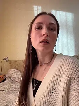 Snapshot of ZaraHill chatting on December 1, 2025, 3:55 am ZaraHill online show from December 1, 2025, 3:55 am