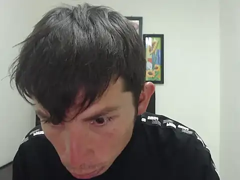 Snapshot of albeirothh chatting on November 30, 2025, 3:38 pm albeirothh online show from November 30, 2025, 3:38 pm