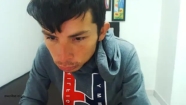 Snapshot of albeirothh chatting on December 5, 2025, 4:58 pm albeirothh online show from December 5, 2025, 4:58 pm