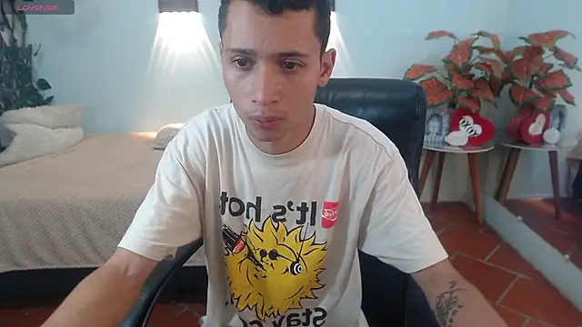 Snapshot of LucassSmith11 chatting on December 5, 2025, 11:52 am LucassSmith11 online show from December 5, 2025, 11:52 am