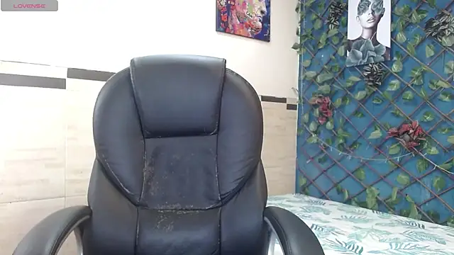 LucassSmith11 online show from April 23, 2026, 9:28 pm