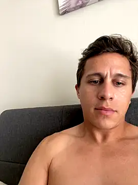 Emanueldickarg online show from December 1, 2025, 6:46 pm