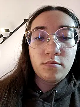 Snapshot of SwettieSammy chatting on December 4, 2025, 12:14 pm SwettieSammy online show from December 4, 2025, 12:14 pm