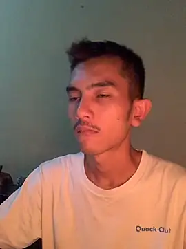 BoyPablo22 online show from December 1, 2025, 5:07 pm