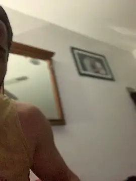 Calientesensible online show from February 22, 2026, 6:24 am