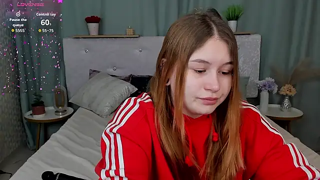 MilanaXHoney online show from March 2, 2026, 12:46 am