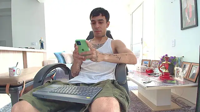 liorvante online show from February 17, 2026, 2:46 pm