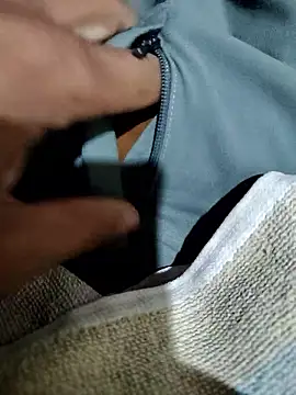 TwinklyBasket897 online show from January 9, 2026, 12:19 pm