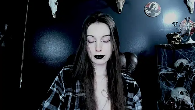 Snapshot of MistressNightmare chatting on December 15, 2025, 7:29 pm MistressNightmare online show from December 15, 2025, 7:29 pm