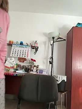 Sareyxon online show from March 27, 2026, 8:20 am