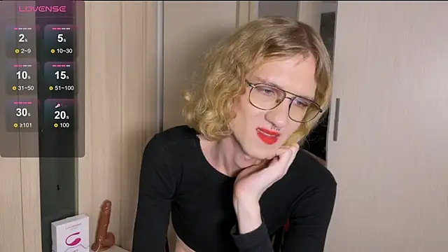 Avery adam online show from December 16, 2025, 9:20 pm