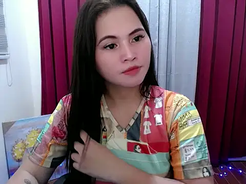 Snapshot of pinay_lover143 chatting on May 26, 2026, 11:50 am pinay lover143 online show from May 26, 2026, 11:50 am