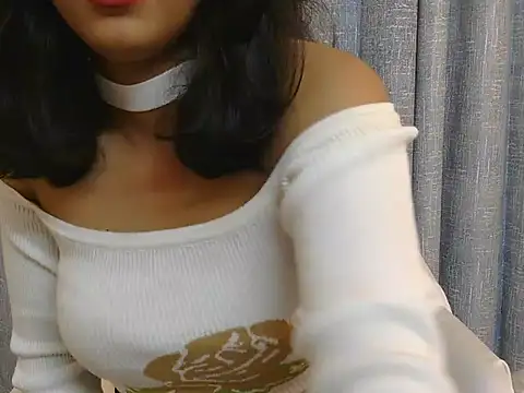 Snapshot of Piyyuu chatting on December 13, 2025, 8:36 pm Piyyuu online show from December 13, 2025, 8:36 pm