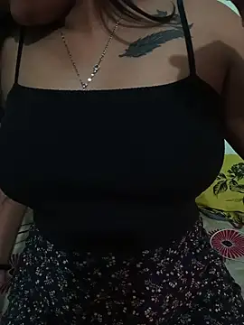 Snapshot of Kavya_Baby chatting on December 4, 2025, 6:16 pm Kavya Baby online show from December 4, 2025, 6:16 pm