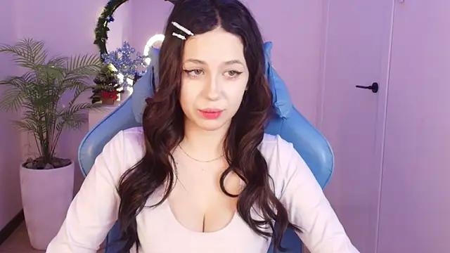 Snapshot of _K1sa_ chatting on December 14, 2025, 8:41 am K1sa online show from December 14, 2025, 8:41 am